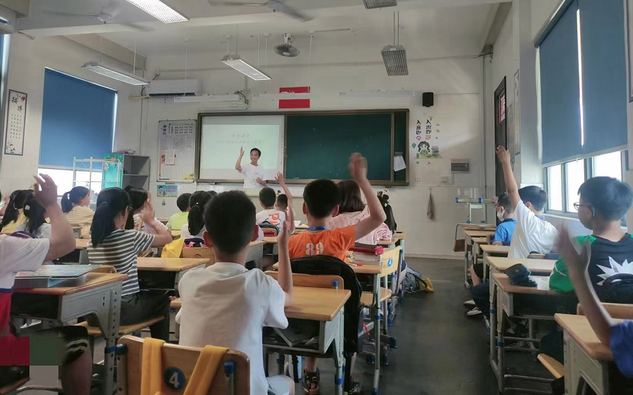 银海冯家小学